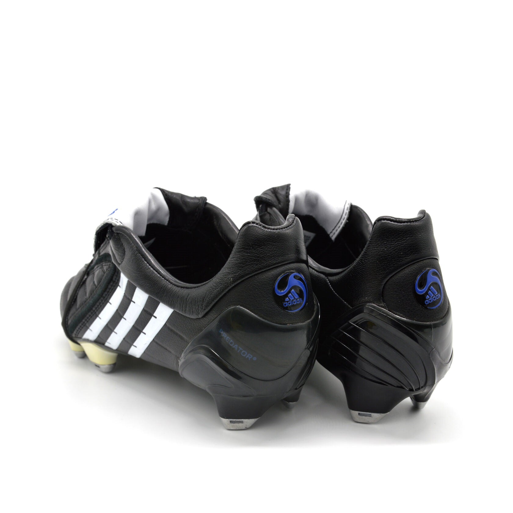 Predator Absolion Powerswerve Black/White - Elite Boots