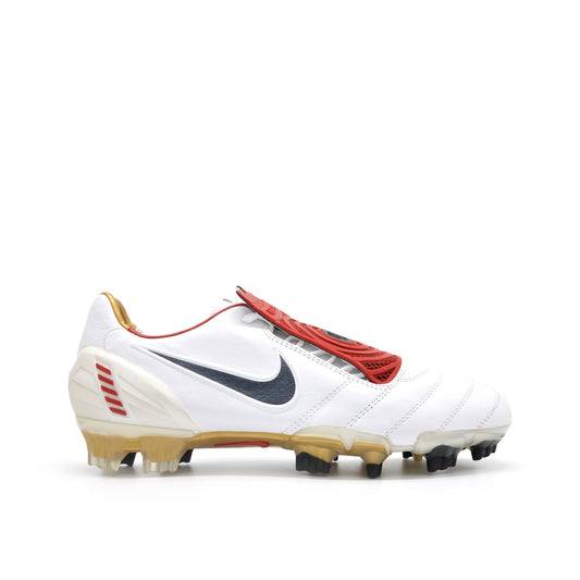 Total 90 Laser II Elite SG White/Red - Elite Boots