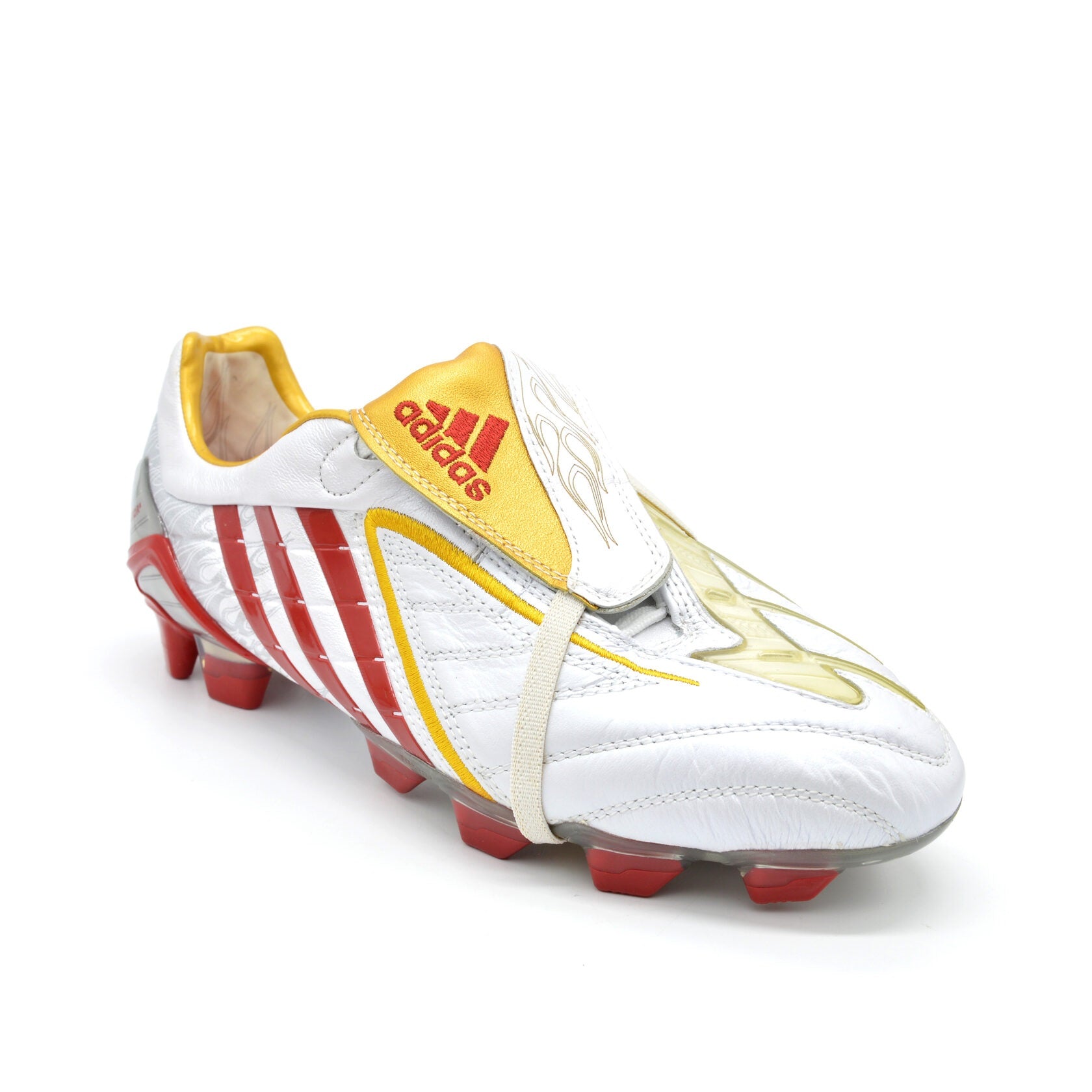 Predator Powerswerve TRX FG White/Red - Elite Boots