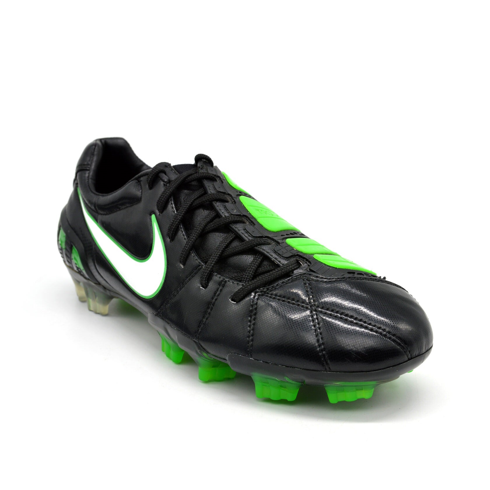 Total 90 Laser III FG Black/Green - Elite Boots