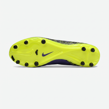 Hypervenom Phinish II FG Hyper Grape / Black / Volt - Elite Boots
