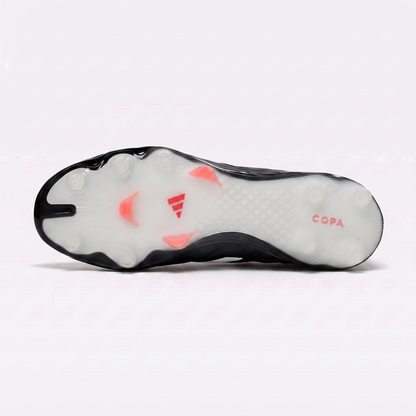 Copa Pure IV FG Kern Schwarz / Schuhwerk Weiß / Klar Rot