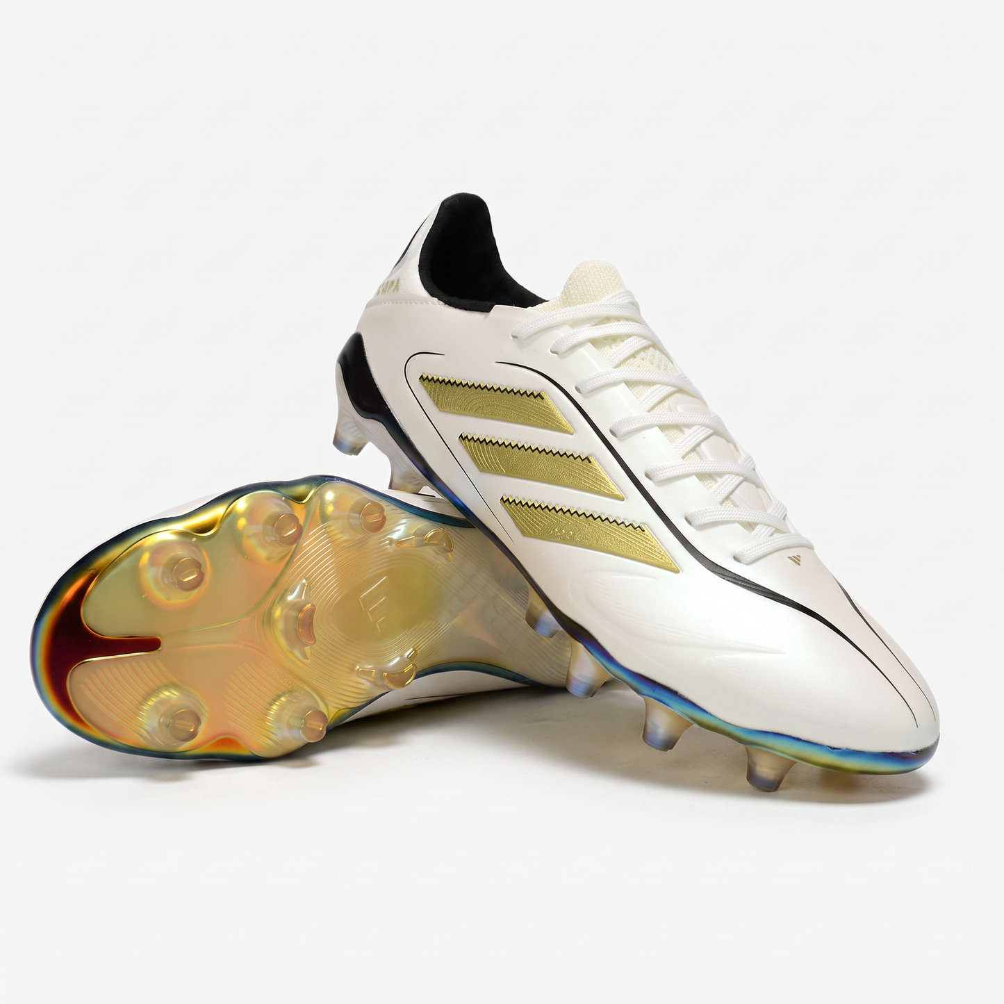 Copa Pure+ FG Biały / Złoty / Czarny