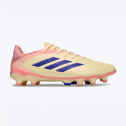 Copa Pure 3 FG Alb-murdar / Albastru lucid / Coral intens