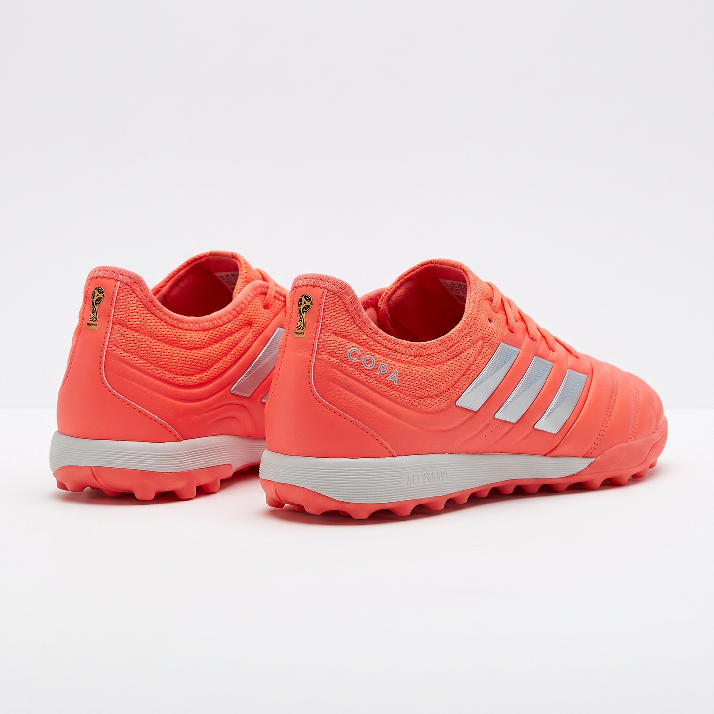 Copa Pure IV TF Solar Turbo / Argento Metallizzato / Oro Metallizzato