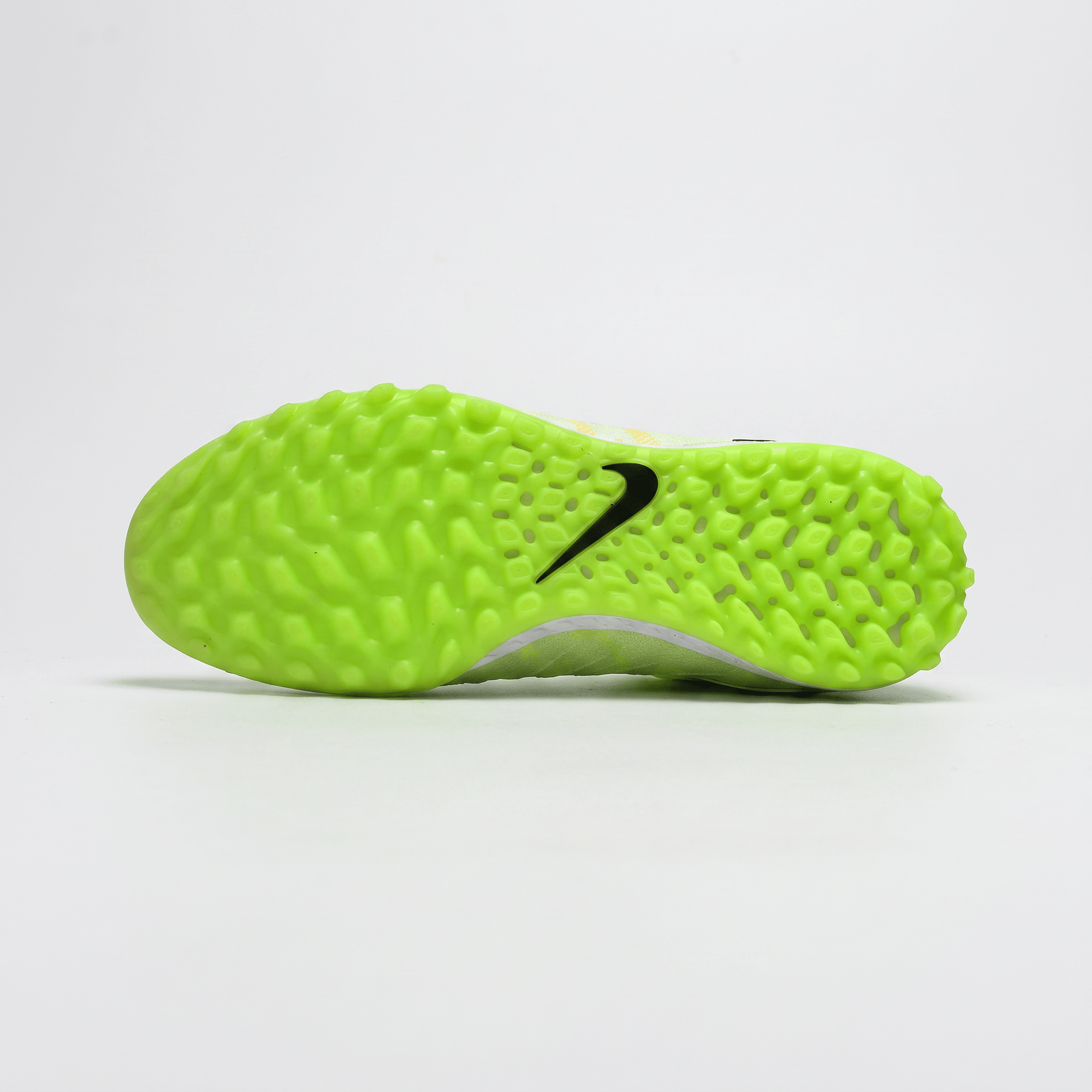 Phantom Luna II TF Volt / Black / Metallic Silver - Elite Boots