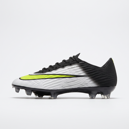 Mercurial Vapor 16 By You Hvit / Svart / Volt