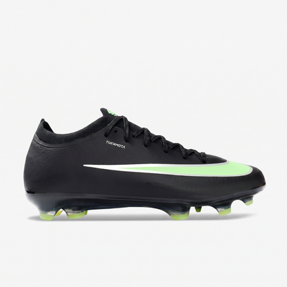 Mercurial Vapor 16 By You Svart / Grønn Strike / Hvit