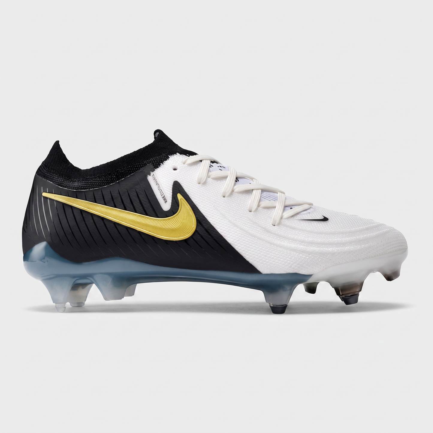 Phantom GX 2 FG White / Black / Metallic Gold Coin