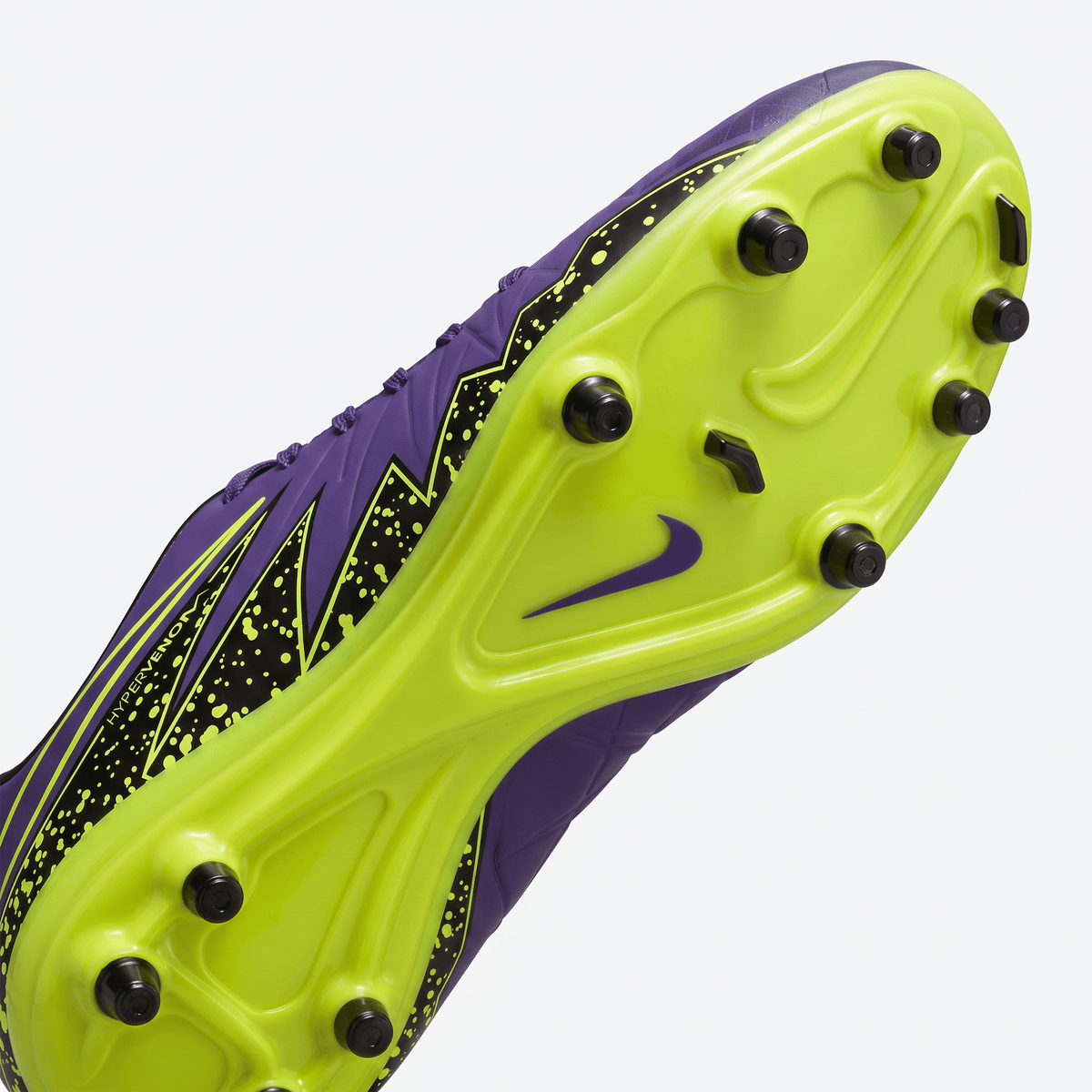 Hypervenom Phinish II FG Hyper Grape / Black / Volt - Elite Boots
