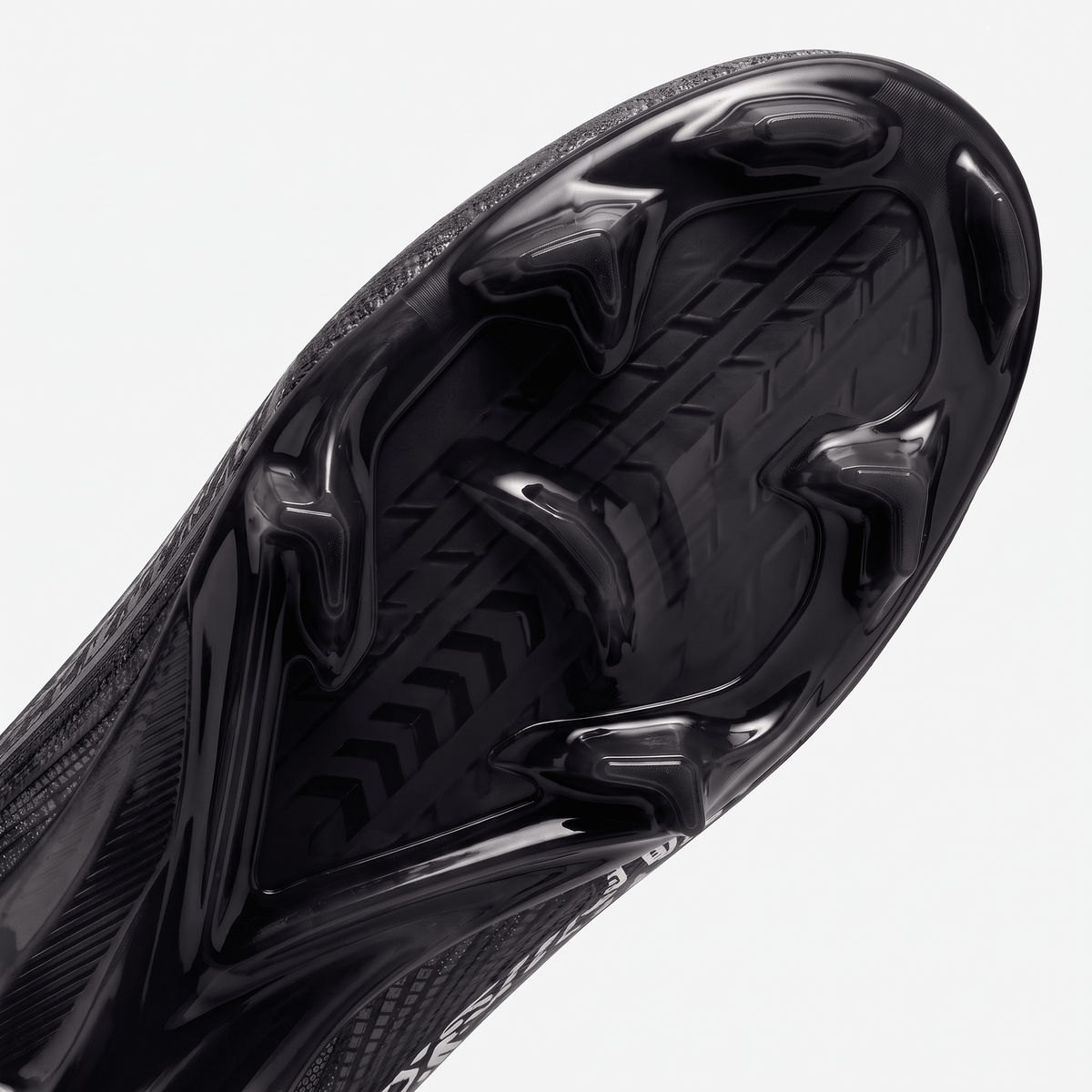 Future 7 Ultimate FG/AG Black / White - Elite Boots