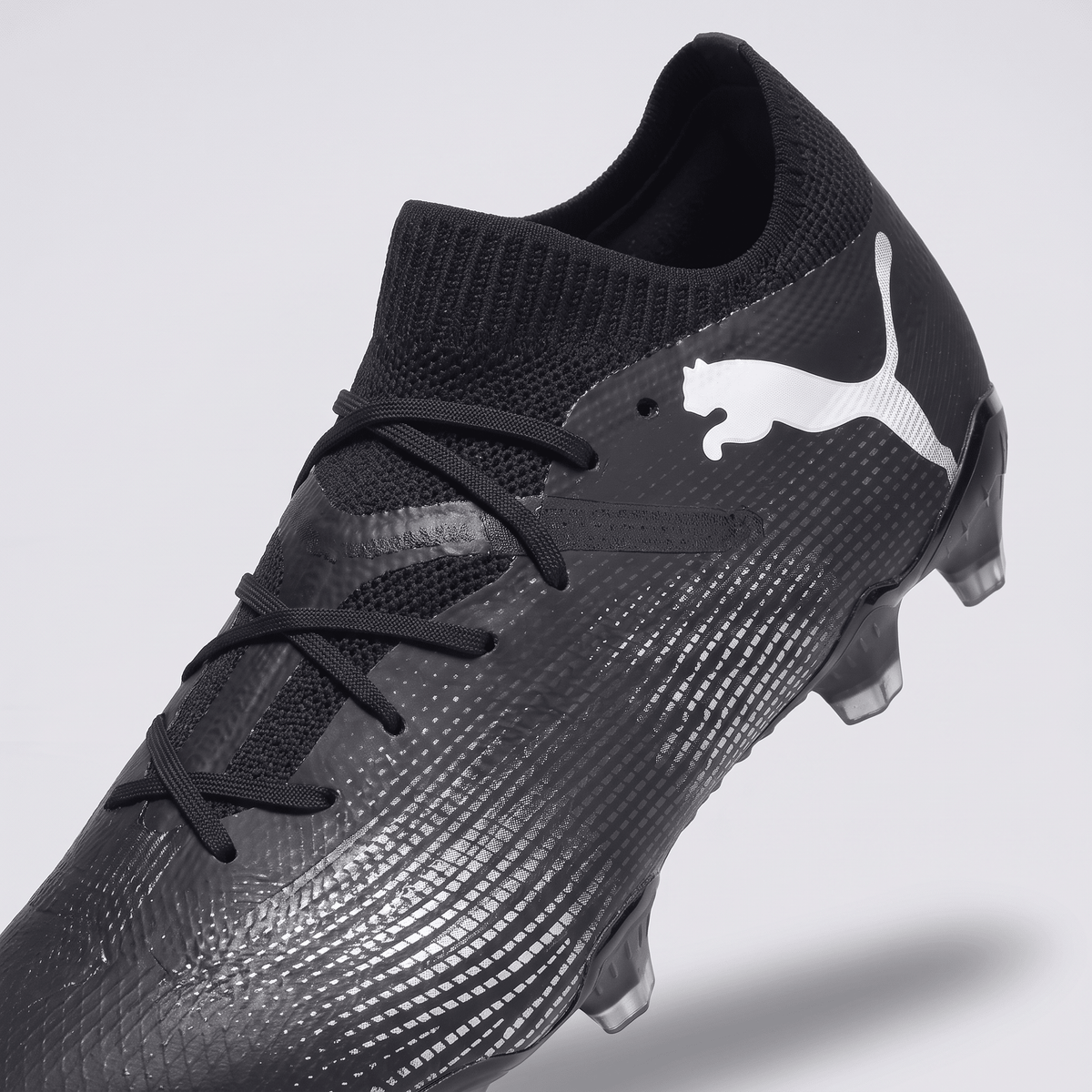 Future 7 Ultimate FG/AG Black / White - Elite Boots