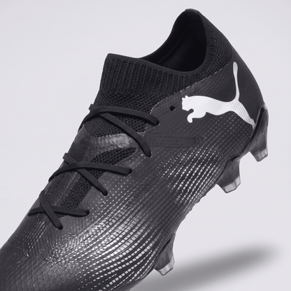 Future 7 Ultimate FG/AG Black / White - Elite Boots