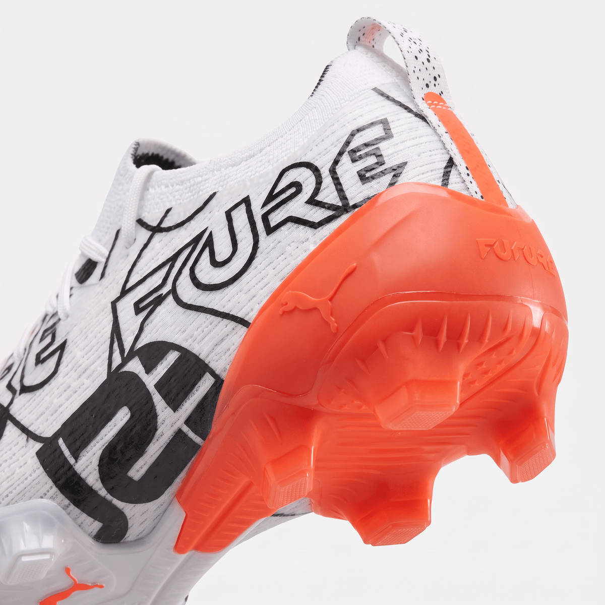 Future Ultimate FG/AG White / Ultra Orange / Asphalt - Elite Boots