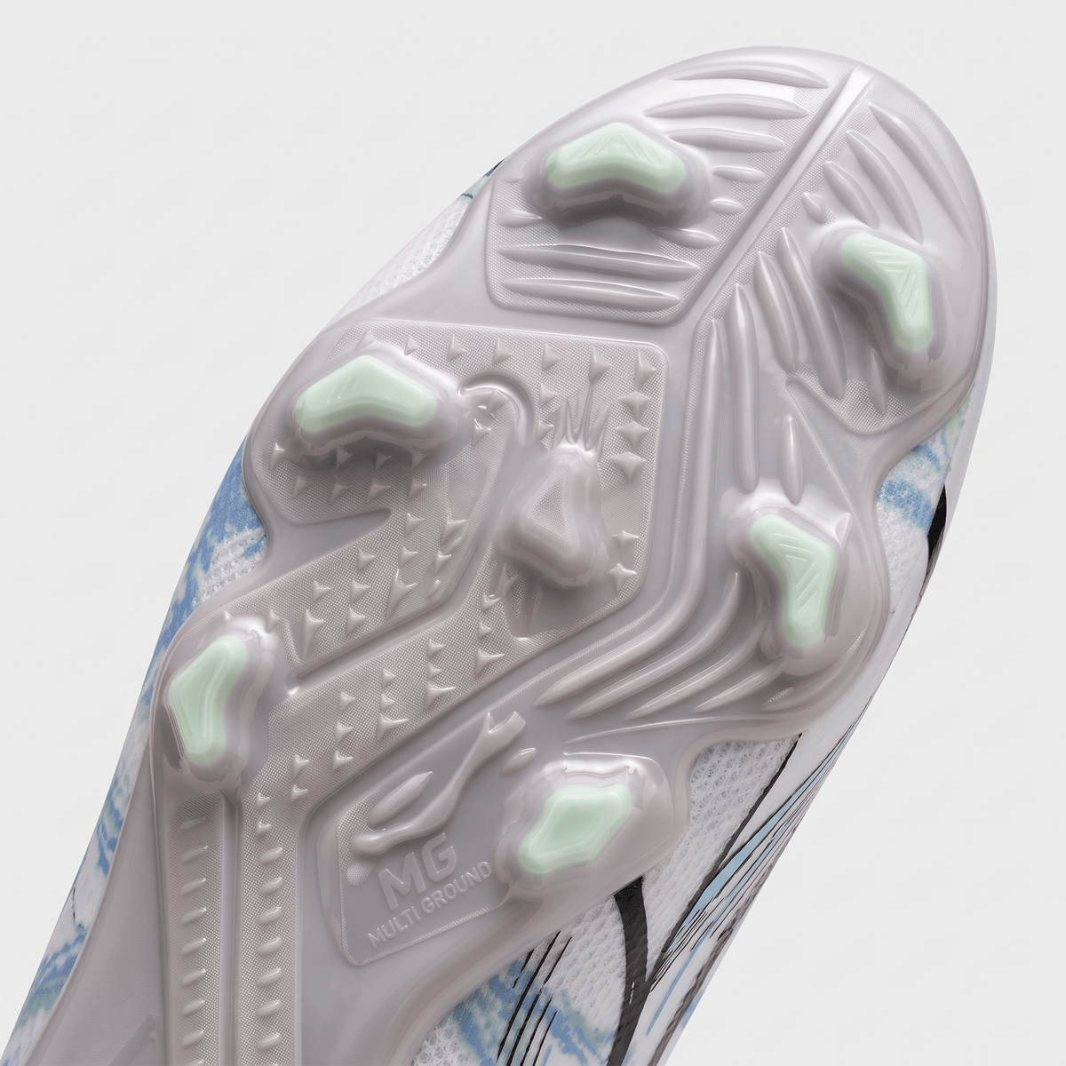 Future Ultimate FG/AG White / Black / Spring Lavender / Fizzy Light - Elite Boots
