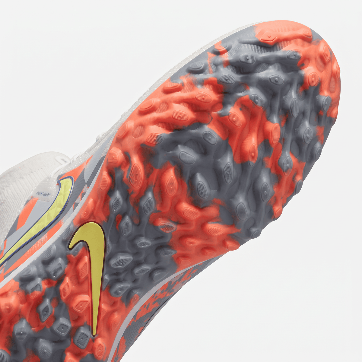 Phantom Luna 2 Academy TF White / Orange / Blue - Elite Boots