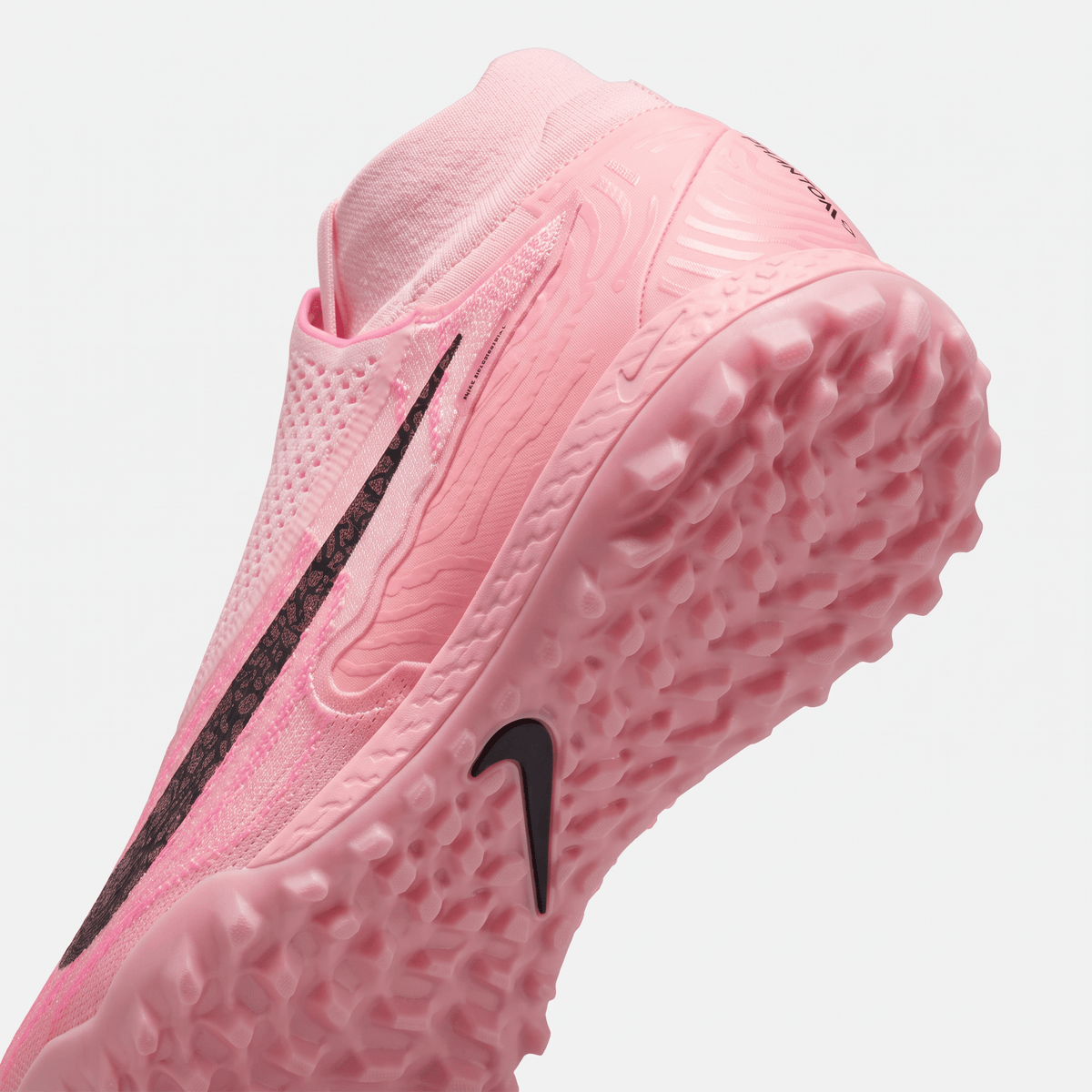 React Phantom GX Pro TF Hyper Pink / Black / White / Gridiron - Elite Boots