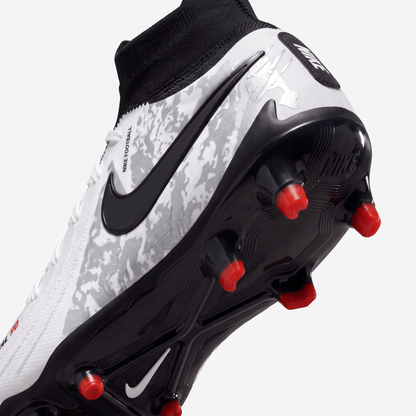 Phantom Luna II FG White / Black / Total Orange - Elite Boots