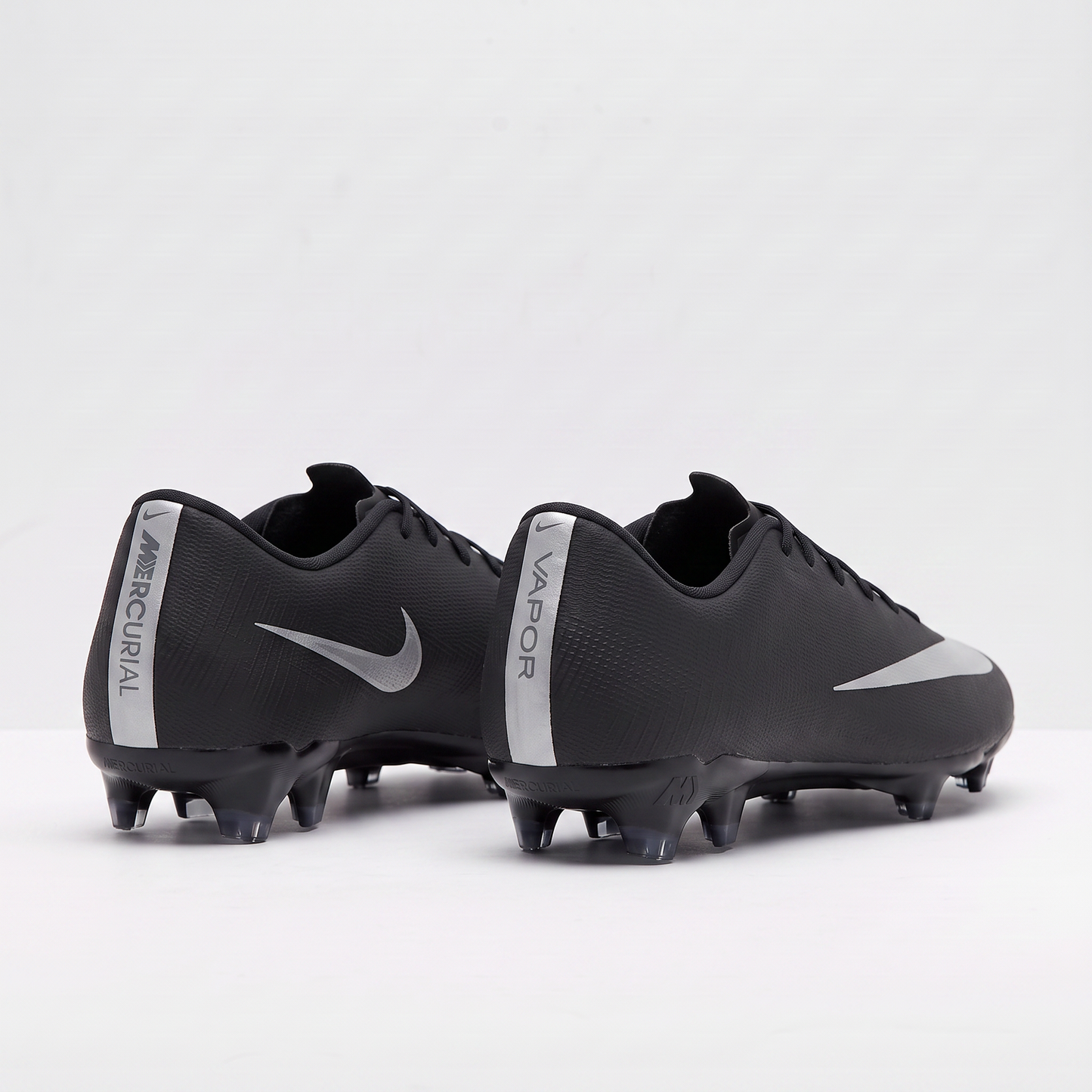 Air Zoom Mercurial Vapor 16 By You Sort / Metallic Sølv