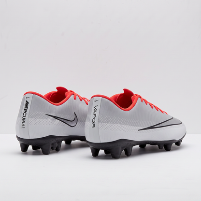Mercurial Vapor 16 Academy By You Bílá / Černá / Jasná karmínová